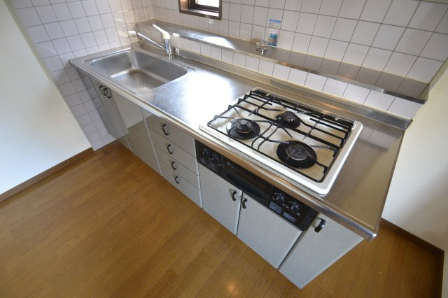 リーグレック元町のキッチン
