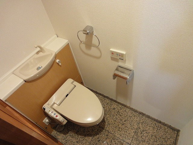 リーガル神戸下山手のトイレ