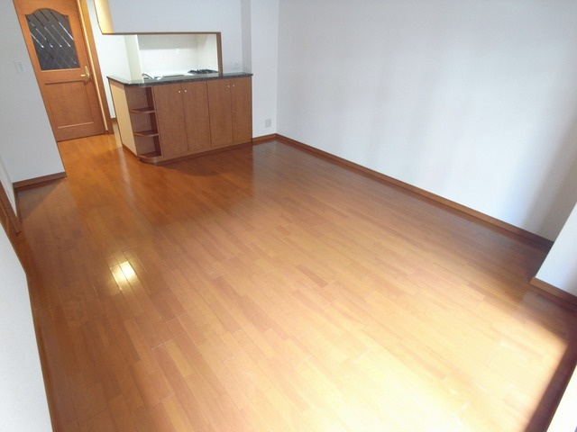 リーガル神戸下山手の居間・リビング