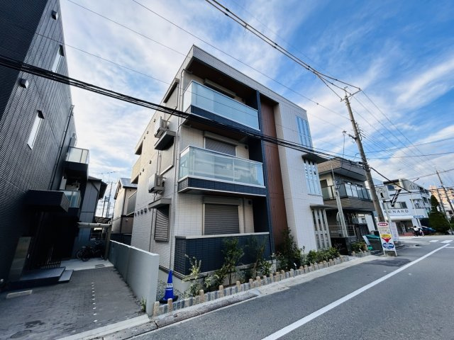 Crystal Court西宮北口