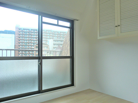 ライオンズマンション六甲道第２の居間・リビング