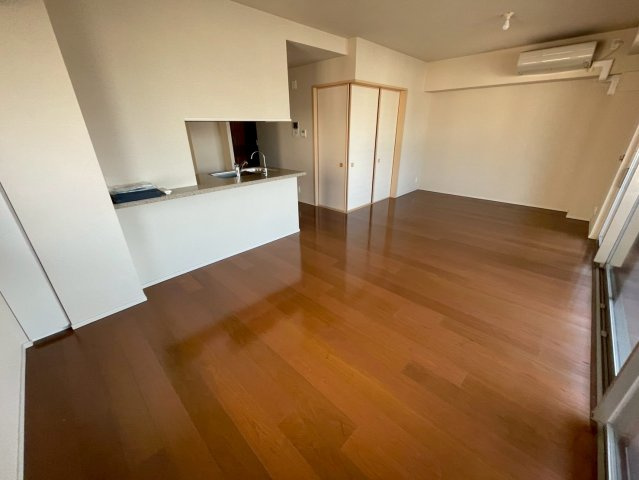 ザ・パークハウス芦屋春日町の居間・リビング