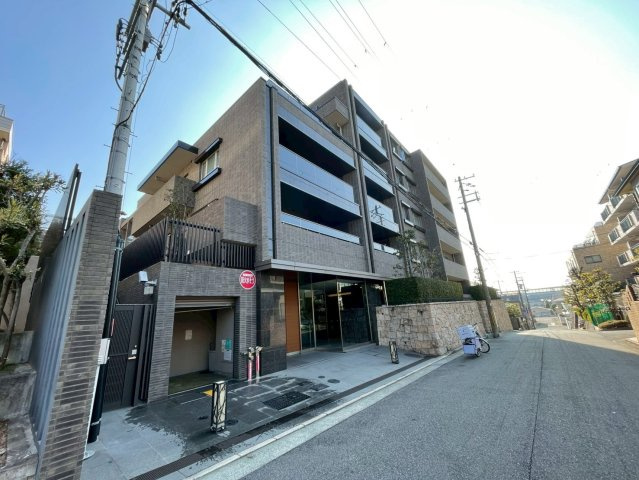 ザ・パークハウス芦屋春日町の外観