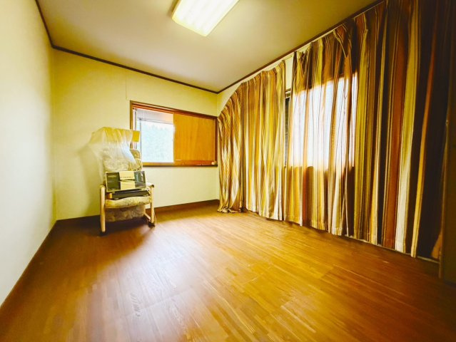 日光市山口中古物件の洋室