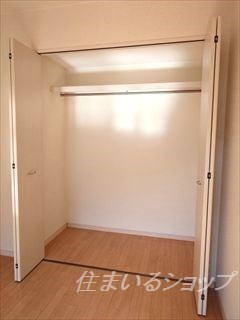 広島市安佐北区大林２丁目のアパートの収納|クローゼットとシューズボックス