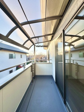 中央区上新屋町のバルコニー|南面バルコニーは陽当り＆通風ともに良好！洗濯物がよく乾きそうです！　