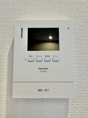中央区上新屋町の防犯設備|モニター付きインターホン！相手の顔が良く見えます！誰が来たかすぐ分かるので防犯対策にもなりますね！　