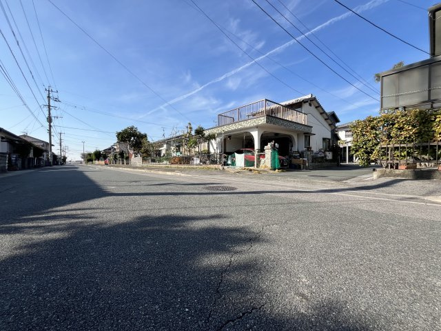 みやき町江口戸建の前面道路含む現地写真