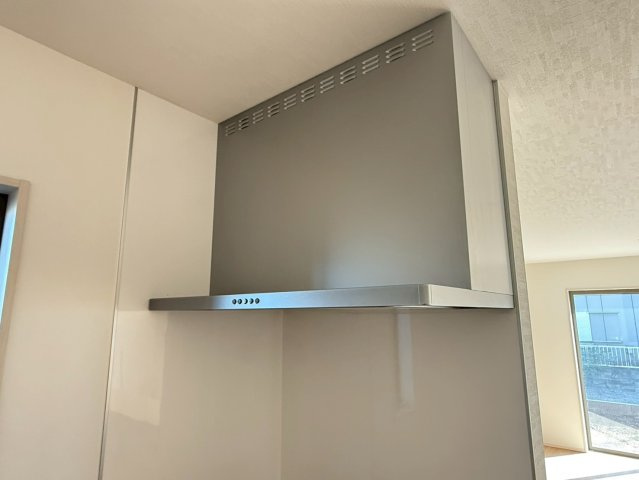 岩槻区加倉　新築一戸建て　1号棟のキッチン|コンパクトなキッチンで掃除もラクラク