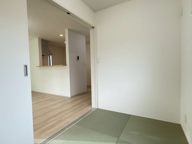 川口市戸塚東第11　新築一戸建て　1号棟の和室|フローリングだけでなく、和室もあります