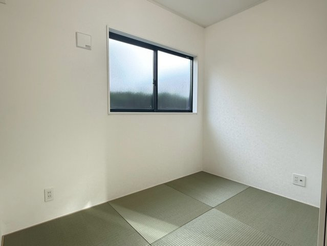 川口市戸塚東第11　新築一戸建て　1号棟の和室|趣のある和室です