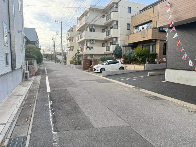 川口市戸塚東第11　新築一戸建て　1号棟の前面道路含む現地写真|前面道路含む現地写真です