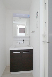 【独立洗面台】