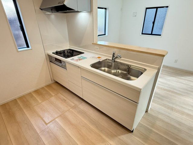 川口市戸塚東第11　新築一戸建て　2号棟のキッチン|使いやすいキッチンです