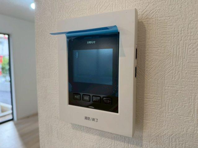 川口市戸塚東第11　新築一戸建て　2号棟のセキュリティ|モニター付きインターホン