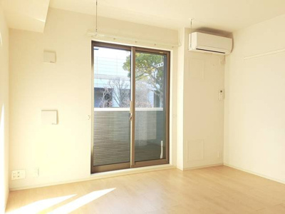 【居間・リビング】 | レアリゼ | ゆったりとしたリビングです