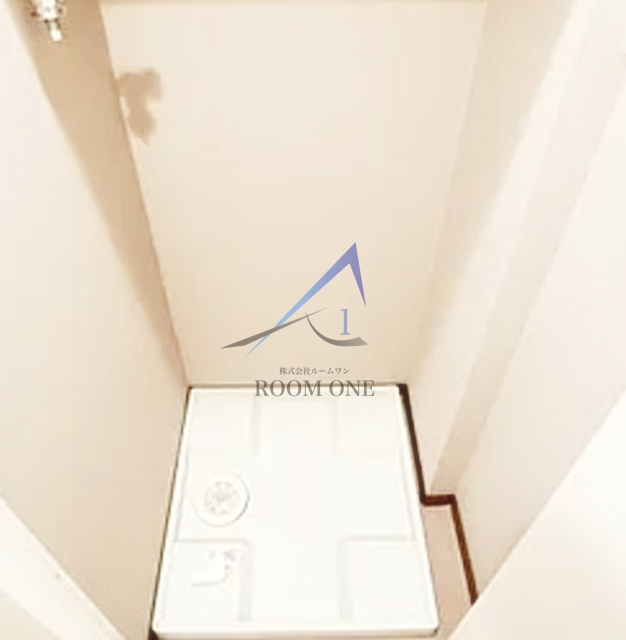 フェニックス川崎弐番館の設備|洗濯機置き場です。