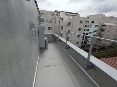 【バルコニー】 | VERITAS EIFUKUCHO