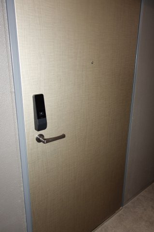 Live Casa西台の玄関