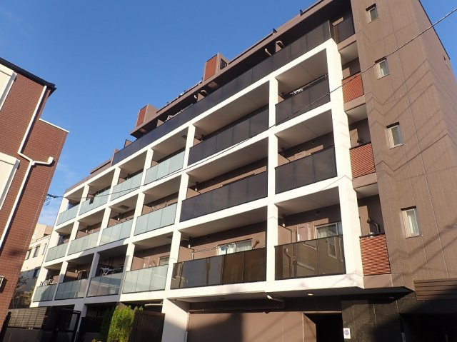 デュオステージ本郷の外観