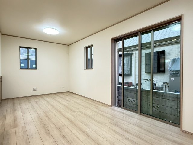 川口道合第3　新築一戸建て　1号棟の居間・リビング|使いやすいリビングです