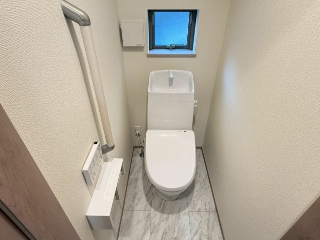 川口道合第3　新築一戸建て　1号棟のトイレ|ゆったりとした空間のトイレです