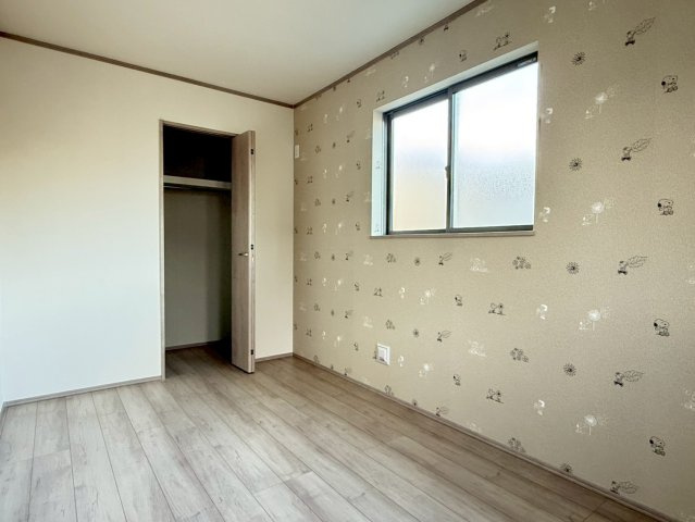 川口道合第3　新築一戸建て　1号棟の寝室|広くて明るい寝室