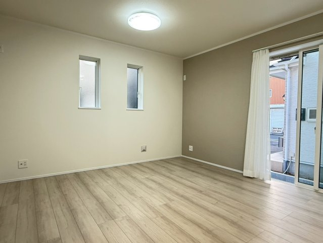 川口柳根町第3　新築一戸建て　1号棟の居間・リビング|リビングです