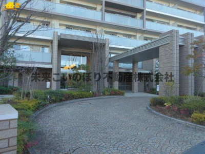 【エントランス】 | デュオヒルズ西大宮ザ・グランテラス | 落ち着いたエントランスです