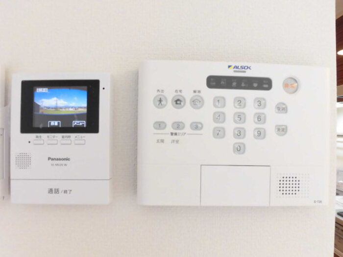 ベルネージュⅡのセキュリティ|TVモニター付きで安心です☆