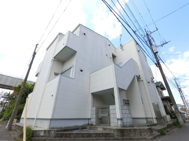 CONNEの外観