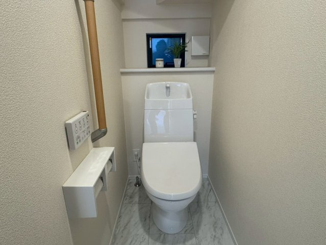 前川2丁目　新築戸建て　A号棟のトイレ|シンプルで使いやすいトイレです