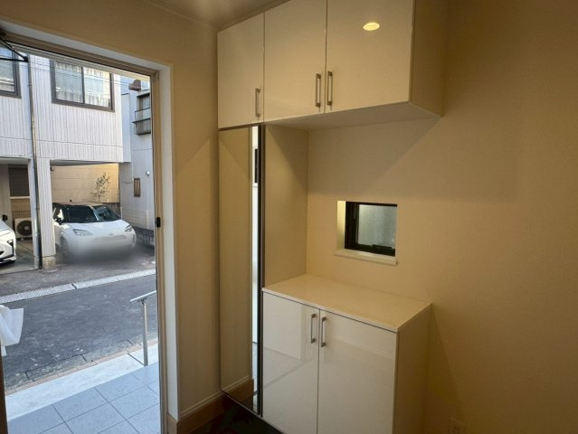 前川2丁目　新築戸建て　A号棟の玄関|シンプルで使いやすい玄関です