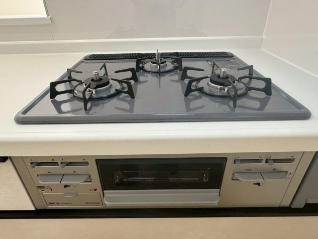 川口市安行領根岸　新築一戸建て　C号棟のその他|きれいなキッチンです