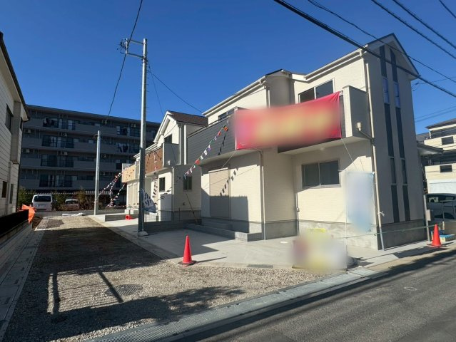 川口市安行領根岸　新築一戸建て　C号棟の前面道路含む現地写真|前面道路含む現地写真です