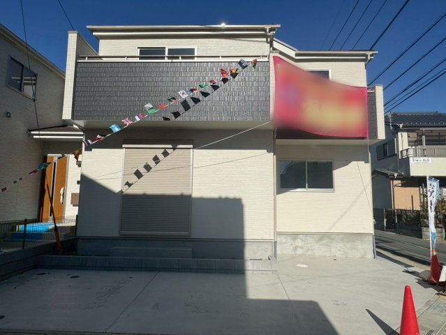 川口市安行領根岸　新築一戸建て　C号棟の駐車場|車をお持ちの方に嬉しい駐車場付きの物件です