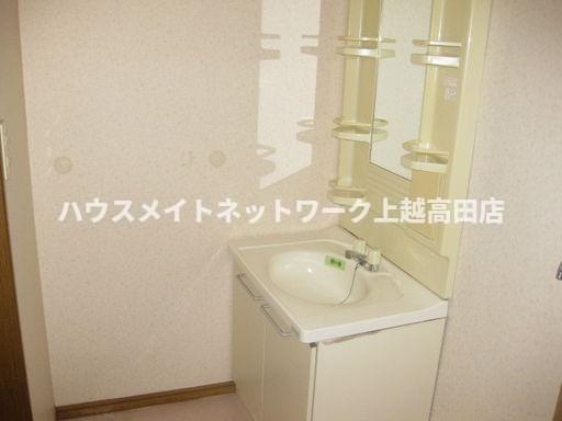 ハイツさいがたの洗面所|洗面台（参考反転タイプ）
