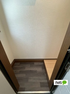 【玄関】 | リバティシティⅤ