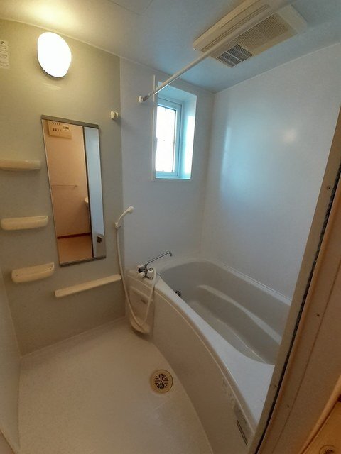 プリムローズ　Ｂの浴室