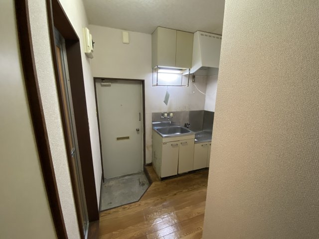 長岡市中沢２丁目のアパートのキッチン