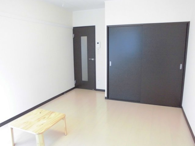 レオネクストＦｒｅｅ　Ｏｎｅの内装