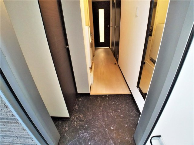 レオネクストＹＡＭの玄関