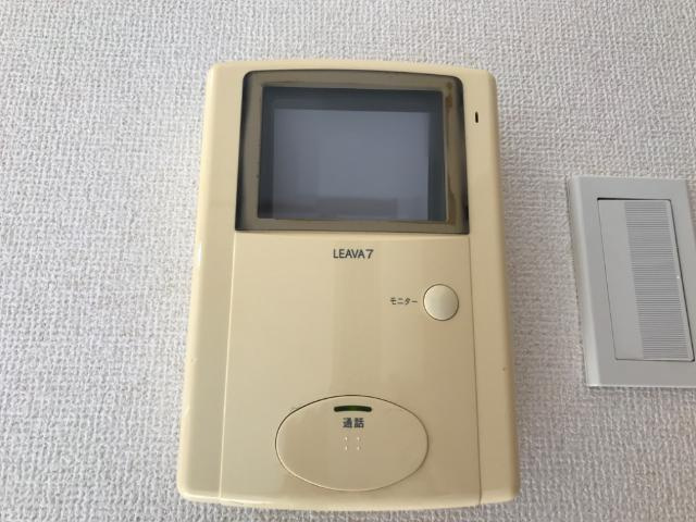 リバーサイド静の内装|カメラ付インターホン