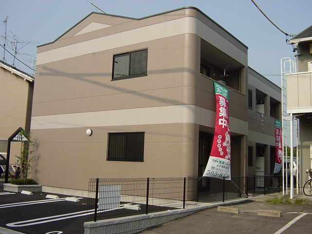 リバーサイド静の外観|外観写真（昼）