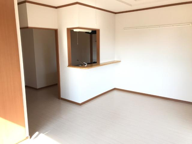 リバーサイド静の内装|洋室