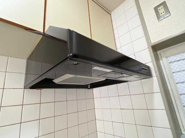 エルハイム浅間町のキッチン|キッチン換気扇