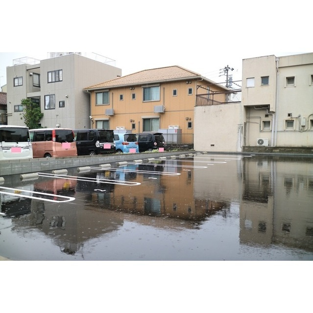 岐阜市菊井町の駐車場の外観