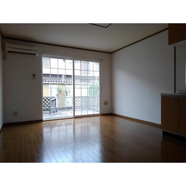 キャンサー＆パイシーズＡ棟・Ｂ棟の居間・リビング