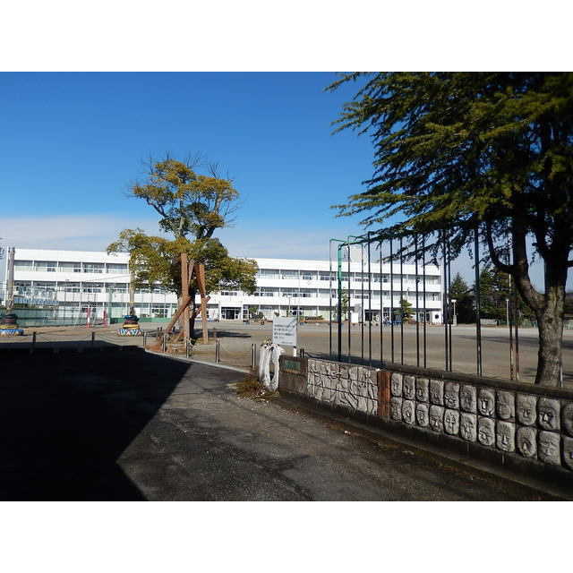 羽島市足近町南宿のアパートの周辺|足近小学校