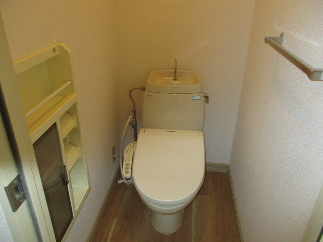 西谷ハイツＣのトイレ